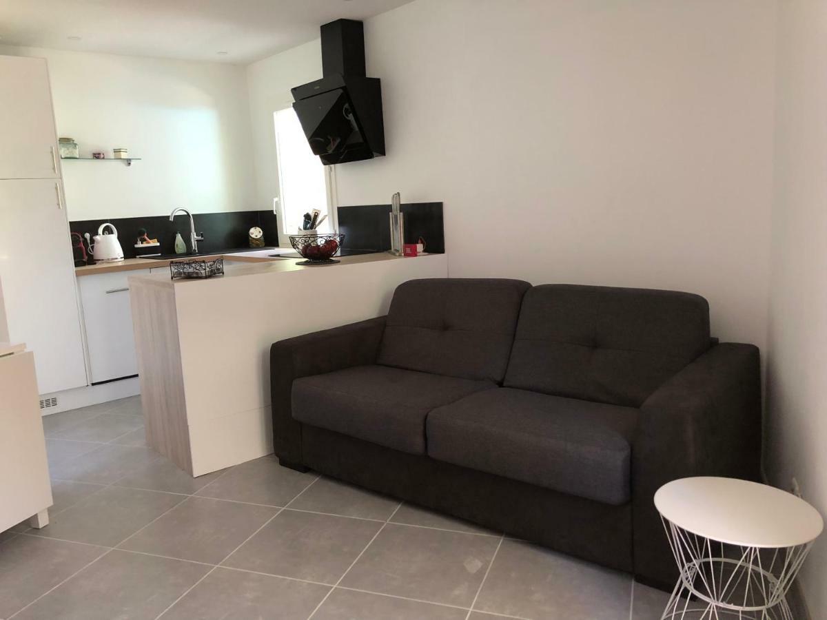 Mazet « Domaine De La Pinede » Apartment Le Lavandou Luaran gambar