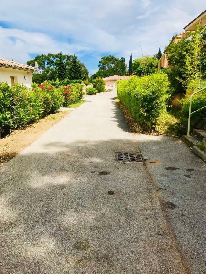Mazet « Domaine De La Pinede » Apartment Le Lavandou Luaran gambar